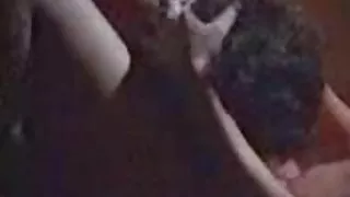 رمادي الشعر فتاة سكسي عالمي مترجم مارس الجنس في يرتجف المهبل