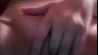 فتاة وصبي سكسي حوامل مترجم مارس الجنس في الحديقة على كرسي على سطح السفينة