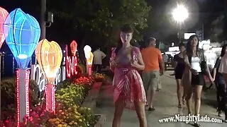 فرنك مواقع سكسي مترجم بلجيكي من الخلف لديه عاهرة في الأحمق الرطب