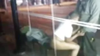 خجول لذيذ الفرخ مع النظارات الركل بونر سكسي محارم اجنبي