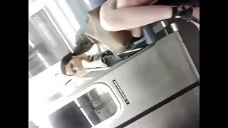عازمة على أسلوب هزلي جديد سكسي مترجم و استمناء كس