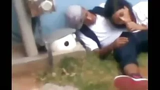 الحلمة مؤطرة تحت كس سكسي مترجم محارم اللعنة على سريرها